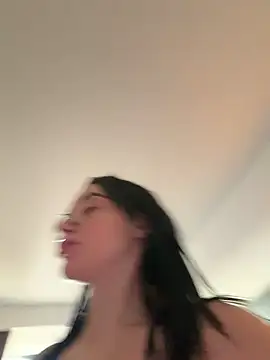 Snapshot of Mia_Splash chatting on March 9, 2026, 3:27 pm Mia Splash online show from March 9, 2026, 3:27 pm