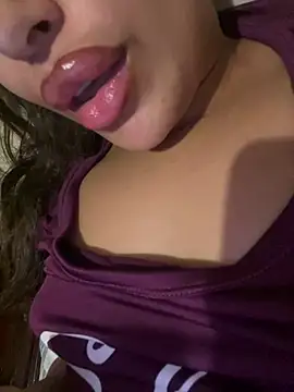 Sexlove1xo online show from July 18, 2026, 7:34 am