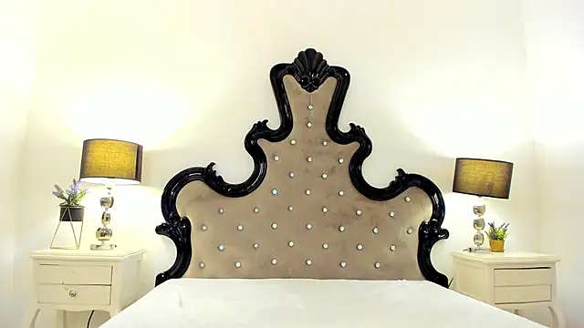 Snapshot of Kathyy_Rose chatting on March 13, 2025, 6:12 pm Kathyy Rose online show from March 13, 2025, 6:12 pm