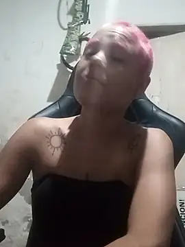 Snapshot of LA_SRA_M_ chatting on February 25, 2025, 10:07 pm LA SRA M online show from February 25, 2025, 10:07 pm