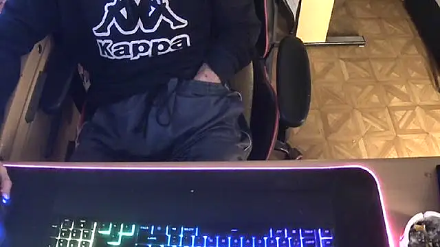 DerGeileLoveboy online show from September 19, 2025, 4:58 am