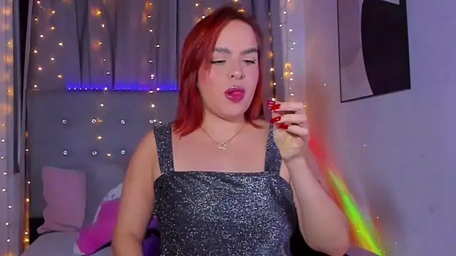 Snapshot of Anaroussew02 chatting on September 12, 2025, 4:45 am Anaroussew02 online show from September 12, 2025, 4:45 am