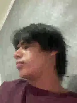 Erickhotddjots online show from July 3, 2026, 12:39 am