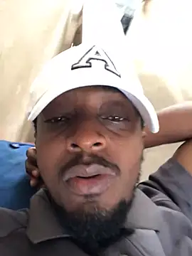 justyou2025 online show from February 24, 2025, 10:37 am