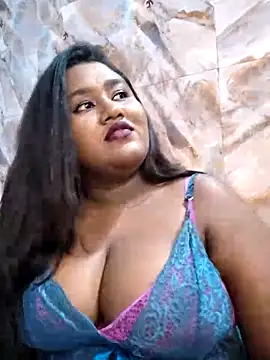 Snapshot of horny_diana chatting on March 19, 2026, 7:18 pm horny diana online show from March 19, 2026, 7:18 pm