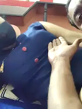 Rubiyaa77 online show from March 3, 2025, 6:01 pm