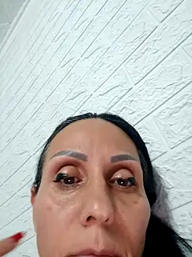 Snapshot of Ramona870 chatting on October 27, 2025, 6:01 pm Ramona870 online show from October 27, 2025, 6:01 pm