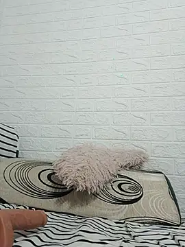 Snapshot of Ramona870 chatting on November 6, 2025, 11:11 am Ramona870 online show from November 6, 2025, 11:11 am