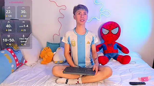 callum 77 online show from September 24, 2025, 5:00 am