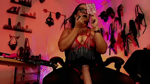 veresskaardila77 online show from March 14, 2026, 6:35 pm