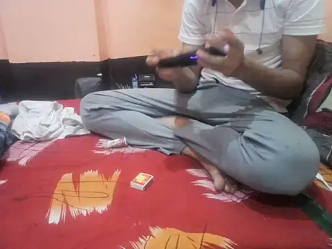 Snapshot of rahulkajuuu0909 chatting on November 11, 2025, 5:13 pm rahulkajuuu0909 online show from November 11, 2025, 5:13 pm