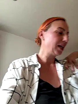 Snapshot of YNA_ELLA chatting on September 11, 2025, 9:42 am YNA ELLA online show from September 11, 2025, 9:42 am