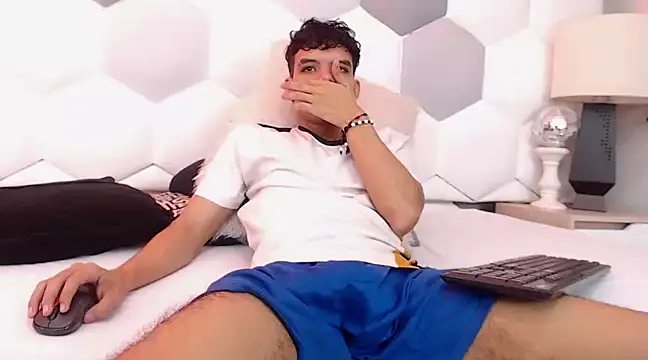 Snapshot of Axel_Forte chatting on March 14, 2025, 12:29 pm Axel Forte online show from March 14, 2025, 12:29 pm