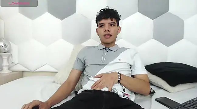 Snapshot of Axel_Forte chatting on March 18, 2025, 12:14 pm Axel Forte online show from March 18, 2025, 12:14 pm