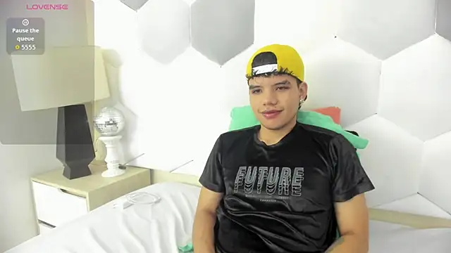 Snapshot of Axel_Forte chatting on September 15, 2025, 1:00 pm Axel Forte online show from September 15, 2025, 1:00 pm