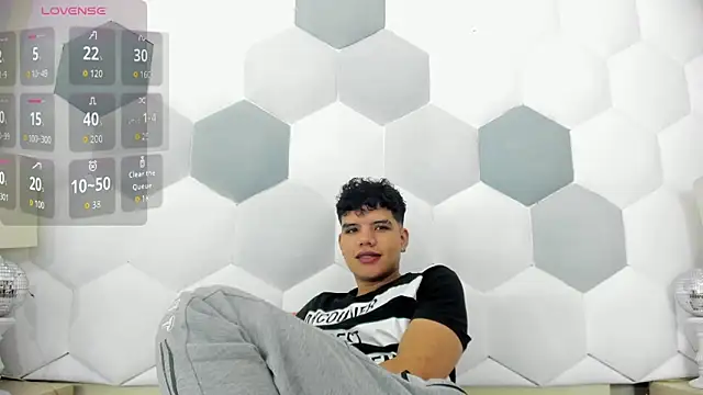 Snapshot of Axel_Forte chatting on November 12, 2025, 1:22 pm Axel Forte online show from November 12, 2025, 1:22 pm