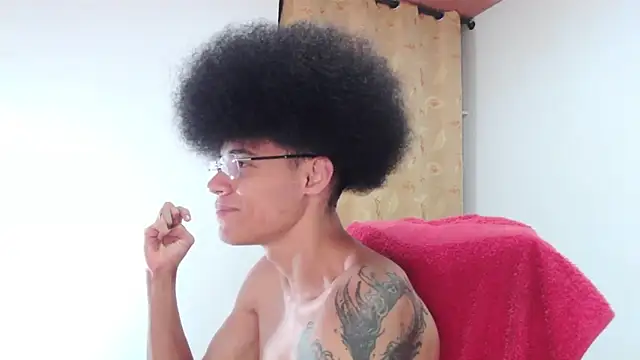 Smith Gael online show from April 16, 2026, 8:53 pm