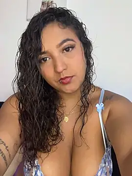 Snapshot of MarianaZapataa chatting on March 8, 2025, 1:57 pm MarianaZapataa online show from March 8, 2025, 1:57 pm