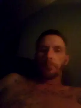 Snapshot of lambomusik chatting on February 25, 2025, 9:31 am lambomusik online show from February 25, 2025, 9:31 am