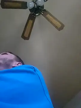 Snapshot of lambomusik chatting on March 1, 2025, 9:15 pm lambomusik online show from March 1, 2025, 9:15 pm