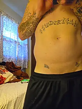 Snapshot of lambomusik chatting on April 12, 2026, 11:37 am lambomusik online show from April 12, 2026, 11:37 am