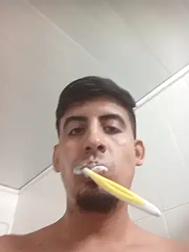 Pollaelectrica77 online show from October 21, 2025, 12:06 pm