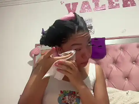 Snapshot of hellokitty__valery chatting on February 26, 2025, 6:26 am hellokitty valery online show from February 26, 2025, 6:26 am