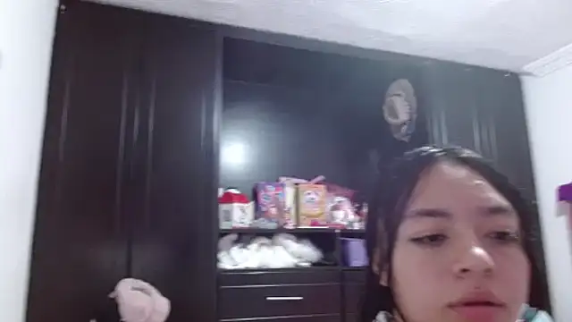 Snapshot of hellokitty__valery chatting on March 21, 2025, 6:05 am hellokitty valery online show from March 21, 2025, 6:05 am