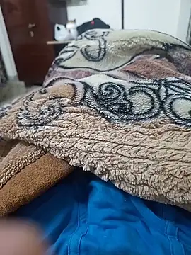 Delhi BoyBigcock online show from December 18, 2025, 4:07 am