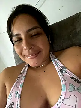 Sara chanel92 online show from November 9, 2025, 1:20 pm