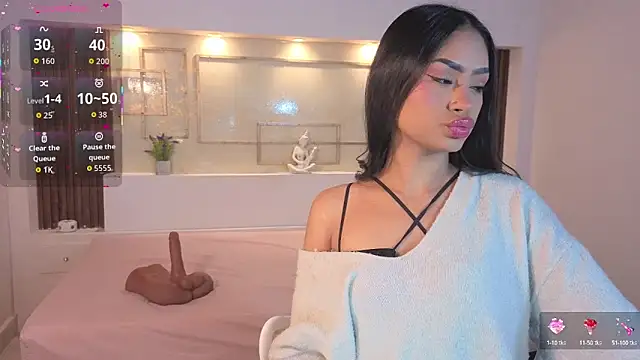 ChloeMoon9 online show from September 20, 2025, 12:17 pm