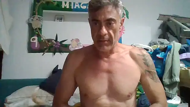 Snapshot of Shun4627 chatting on July 4, 2026, 12:50 am Shun4627 online show from July 4, 2026, 12:50 am