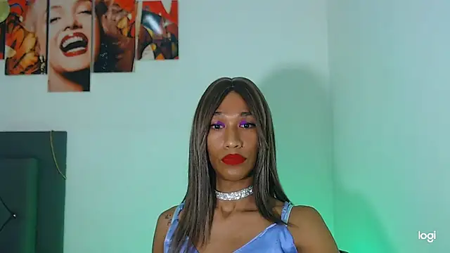 red veltet online show from November 18, 2025, 2:43 pm