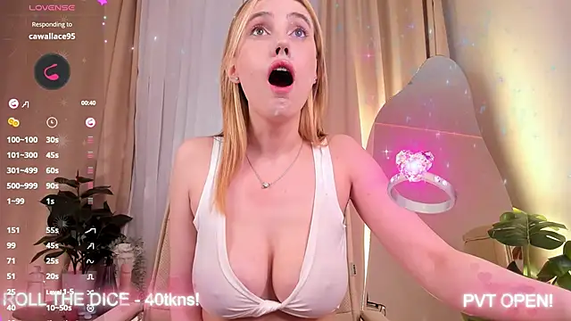 Snapshot of luna_joy_ chatting on March 22, 2025, 11:21 am luna joy online show from March 22, 2025, 11:21 am