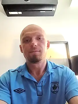 Snapshot of great_feeling chatting on September 28, 2025, 1:00 am great feeling online show from September 28, 2025, 1:00 am