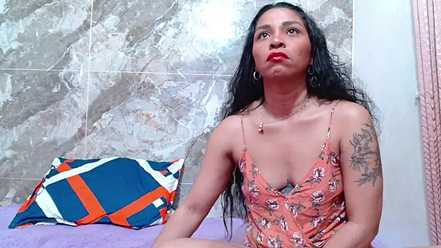 Snapshot of kima_leds chatting on February 24, 2026, 1:36 am kima leds online show from February 24, 2026, 1:36 am