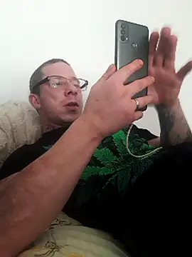 seksowny1990 online show from March 9, 2025, 2:21 pm