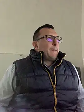 Mike8523 online show from March 30, 2026, 5:19 am