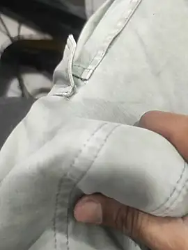 Snapshot of bbclip chatting on March 3, 2026, 9:04 am bbclip online show from March 3, 2026, 9:04 am