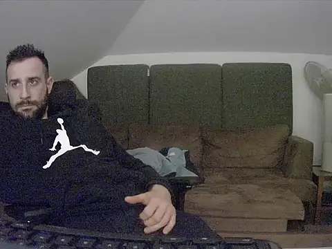 gryzoon online show from February 14, 2026, 1:02 am