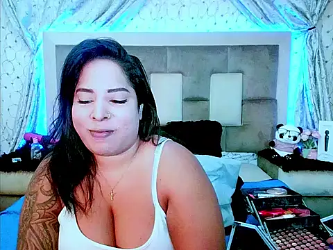 indiantopaz694u online show from November 26, 2025, 5:19 am