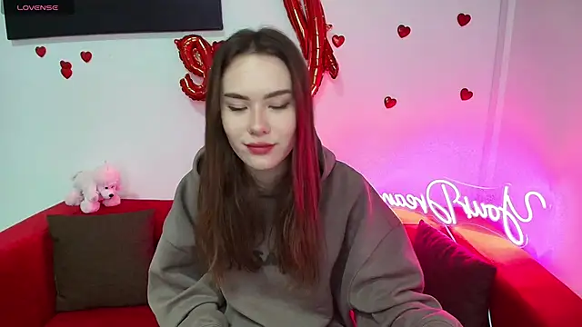 Snapshot of ElenaOconar chatting on March 11, 2025, 6:32 am ElenaOconar online show from March 11, 2025, 6:32 am