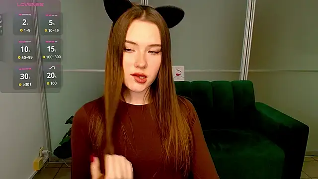 Snapshot of ElenaOconar chatting on October 23, 2025, 6:50 pm ElenaOconar online show from October 23, 2025, 6:50 pm