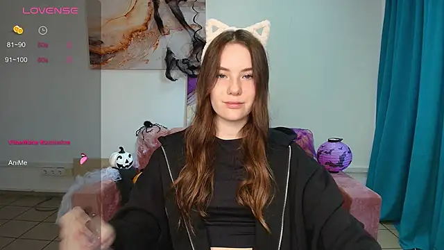 Snapshot of ElenaOconar chatting on November 5, 2025, 6:57 am ElenaOconar online show from November 5, 2025, 6:57 am