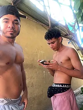 Snapshot of twinks_28 chatting on May 14, 2026, 12:12 pm twinks 28 online show from May 14, 2026, 12:12 pm