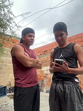 Snapshot of twinks_28 chatting on May 20, 2026, 12:22 pm twinks 28 online show from May 20, 2026, 12:22 pm