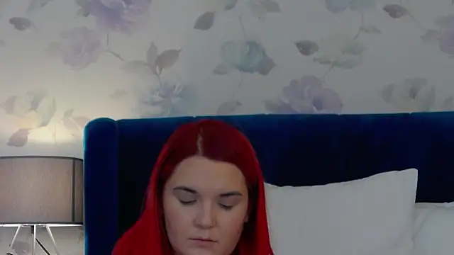 KailyKay online show from November 15, 2025, 7:32 pm