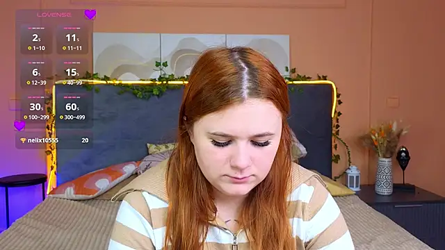 Eva Starlight online show from November 12, 2025, 4:13 am