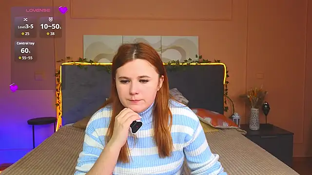 Eva Starlight online show from November 13, 2025, 4:11 am