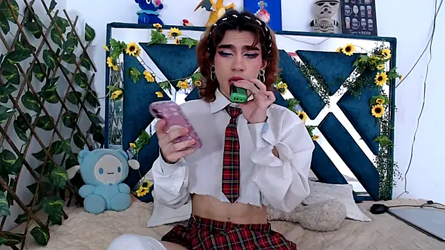 Snapshot of charly__evans chatting on October 11, 2025, 4:49 pm charly evans online show from October 11, 2025, 4:49 pm